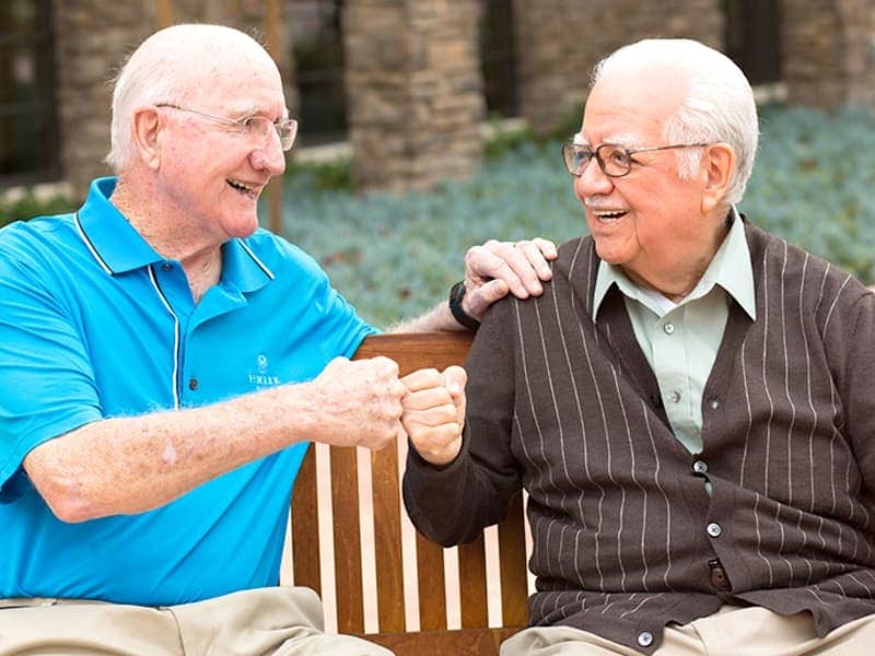 Como by the Lake Senior Apartments exterior