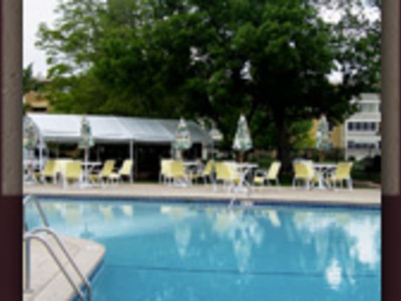 The Greens: A Willow Ridge Senior Living Community exterior